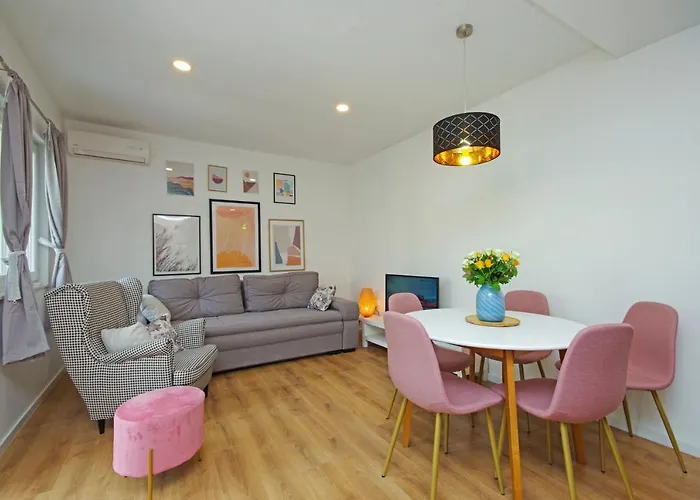 Luny Apartmán Makarská