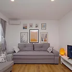 Apartamento Luny Makarska