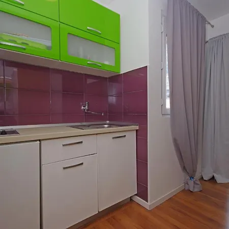 Luny Apartment