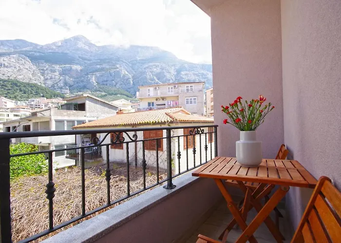 Luny Apartament Makarska